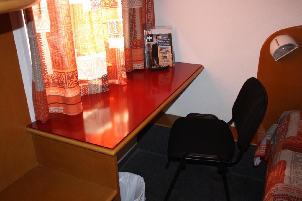 Bourg-lès-Valence Hotel Quick Palace Valence Nord חדר תמונה